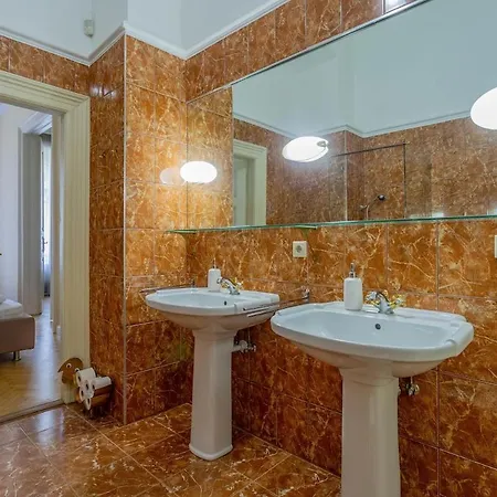 Efad Lux 1 Amazing For Groups Apartamento